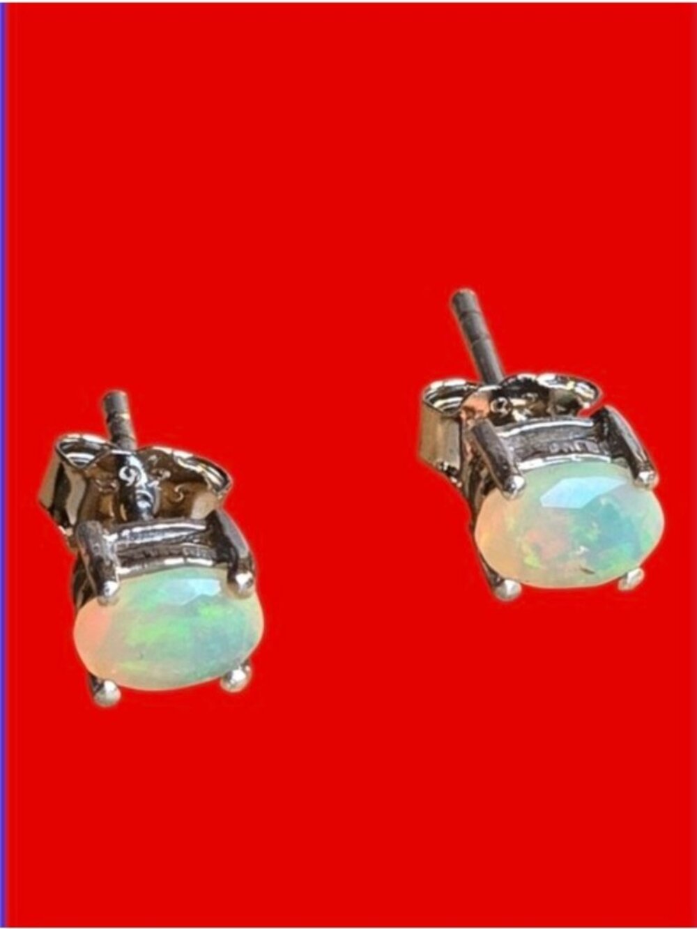 925 Sterling Silver Stud Earnings with Natural White Opals 4x6mm